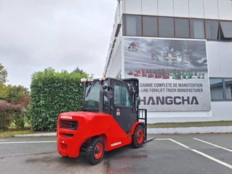 Четырехопорные погрузчики Hangcha XF55D