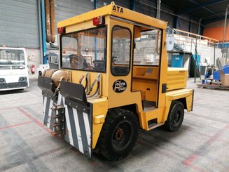 Буксировочного тягача ATA 5500 LPG