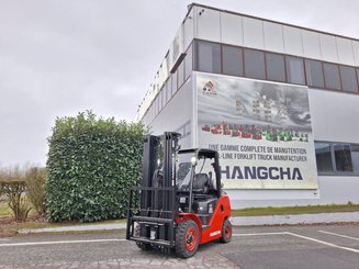 Четырехопорные погрузчики Hangcha XF25G - 1