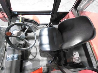 Внедорожный погрузчик Manitou M26-4 T3B