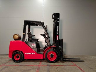 Четырехопорные погрузчики Hangcha XF35G