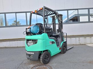 Четырехопорные погрузчики Mitsubishi FG15N