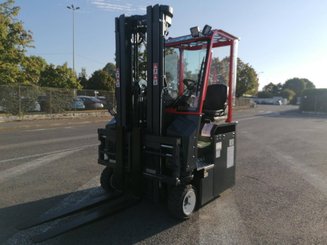 Четырехходовый вилочный погрузчик AMLIFT AGILIFT 3000E