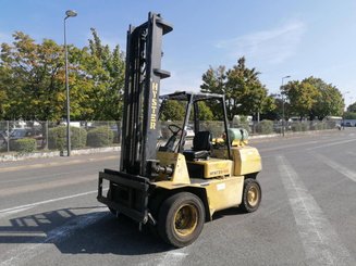 Четырехопорные погрузчики Hyster H4.00XL