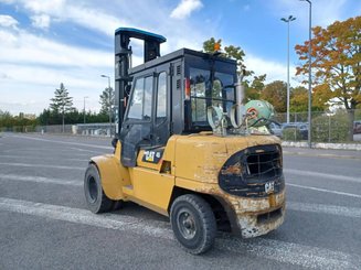 Четырехопорные погрузчики Caterpillar GP45K2