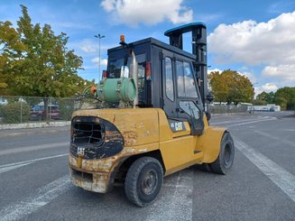 Четырехопорные погрузчики Caterpillar GP45K2