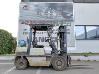 Четырехопорные погрузчики Komatsu FG25 T 11 E - 5