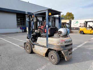 Четырехопорные погрузчики Komatsu FG25 T 11 E - 11