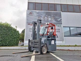 Четырехходовый вилочный погрузчик AMLIFT AGILIFT 4000E