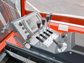 Четырехходовый вилочный погрузчик AMLIFT AGILIFT 4000E