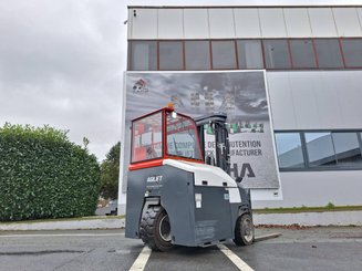Четырехходовый вилочный погрузчик AMLIFT AGILIFT 4000E
