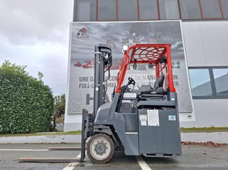 Четырехходовый вилочный погрузчик AMLIFT AGILIFT 4000E