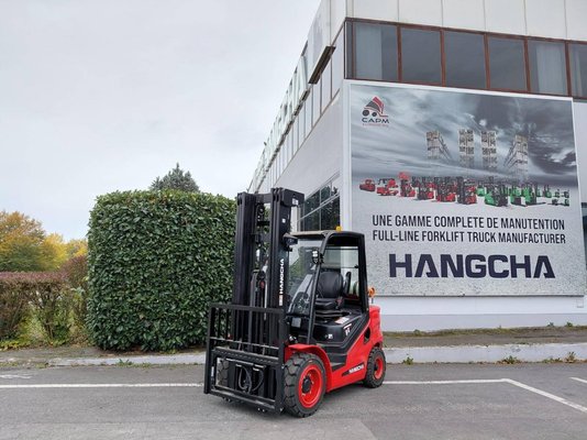 Четырехопорные погрузчики Hangcha XF30G-2 - 1