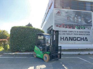 Четырехопорные погрузчики Hangcha XC25i - 2