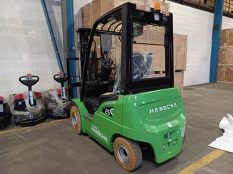 Четырехопорные погрузчики Hangcha XC25i