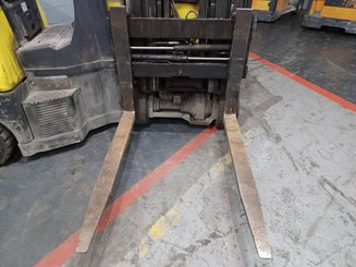 Узкопроходный погрузчик Aisle Master 20SE