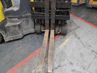 Узкопроходный погрузчик Aisle Master 20SE