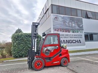 Четырехопорные погрузчики Hangcha XF35G-2