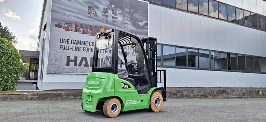 Четырехопорные погрузчики Hangcha XC25i
