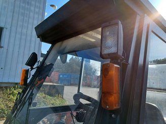 Четырехопорные погрузчики Caterpillar DP50K2