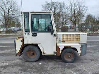 Буксировочного тягача ATA 3600LPG