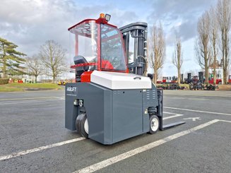 Четырехходовый вилочный погрузчик AMLIFT AGILIFT 3000E