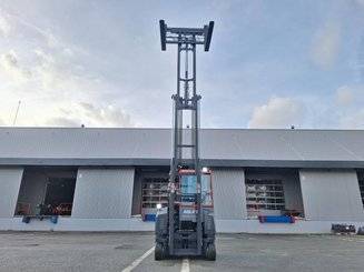Четырехходовый вилочный погрузчик AMLIFT AGILIFT 3000E