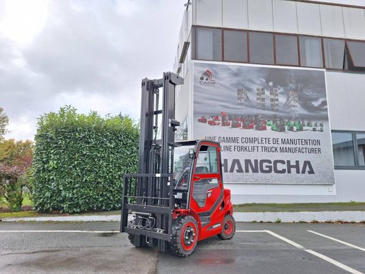 Четырехопорные погрузчики Hangcha XF35D-2 - 1