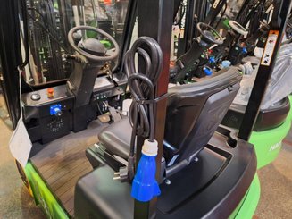 Трехопорные погрузчики Hangcha X3W15i (CPDS15-XD4-SI)