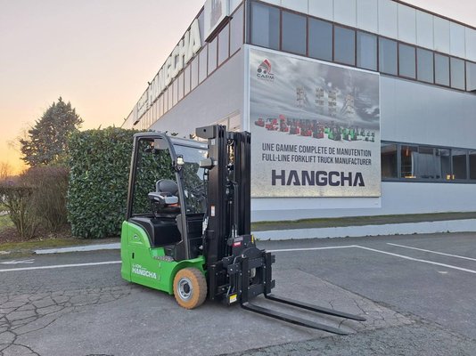 Трехопорные погрузчики Hangcha XC3-18i (CPDS18-XCC2G-SI) - 1