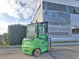 Четырехопорные погрузчики Hangcha AE25-I