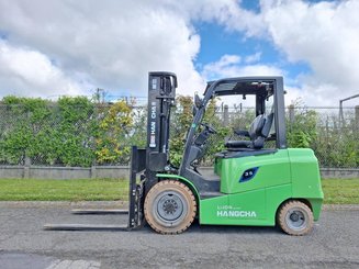 Четырехопорные погрузчики Hangcha AE35-I