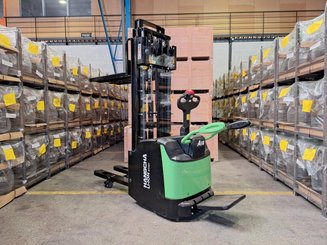 Штабелер с откидной платформой Hangcha CDD16-AC2S-LI - 9