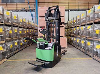 Штабелер с откидной платформой Hangcha CDD16-AC2S-LI - 8