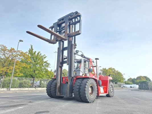 Четырехопорные погрузчики Kalmar DCF370-1200 - 1