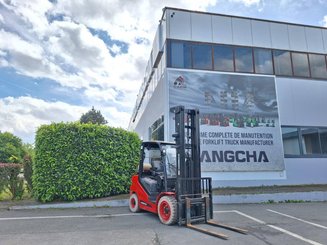 Четырехопорные погрузчики Hangcha XF35G-2