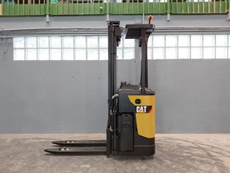 Штабелеры с платформой для оператора Caterpillar NSR16N