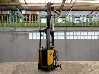 Штабелеры с платформой для оператора Caterpillar NSR16N