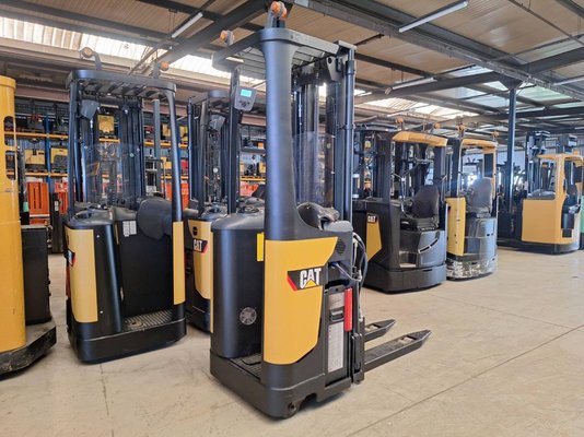 Штабелеры с платформой для оператора Caterpillar NSR16N - 1