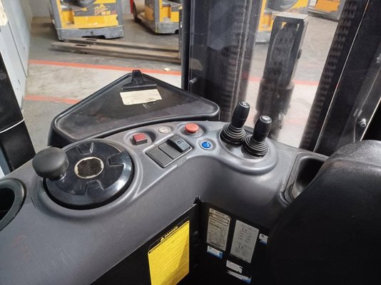 Штабелеры с платформой для оператора Caterpillar NSR16N - 1