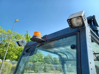 Четырехопорные погрузчики Jungheinrich TFG425500ZT