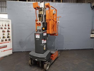 Строительный подъёмник с вертикальной мачтой JLG TOUCAN DUO