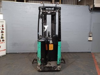 Штабелеры с платформой для оператора Caterpillar NSR16N