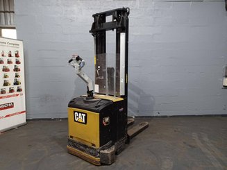 Штабелеры с электроприводом Caterpillar NSV16Ni