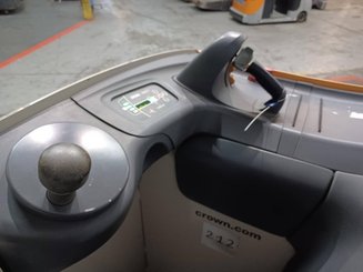 Трехсекционная Crown RT4020-2.0