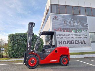 Четырехопорные погрузчики Hangcha XF55D