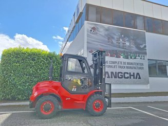 Внедорожный погрузчик Hangcha TT25-4
