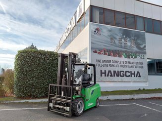 Четырехопорные погрузчики Hangcha AE30-I