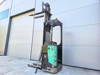 Штабелеры с платформой для оператора Caterpillar NSR16N - 8