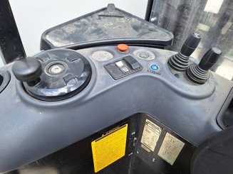 Штабелеры с платформой для оператора Caterpillar NSR16N